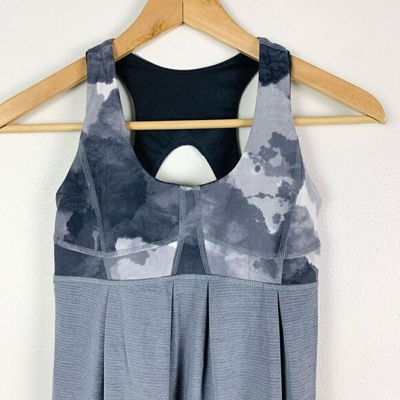 Lululemon Run Your Heart Out Tank - Gray - Picture 1 of 11